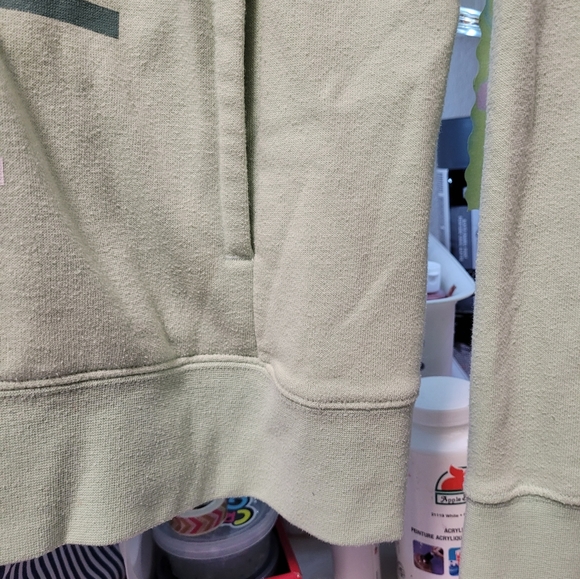 THE NORTHFACE HOODIE, LIGHT GREEN, BEIGE. GENTLY USED, WOMENS SIZE SMALL - Picture 5 of 6